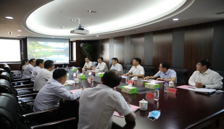 宋权礼会见德阳市委书记靳磊一行